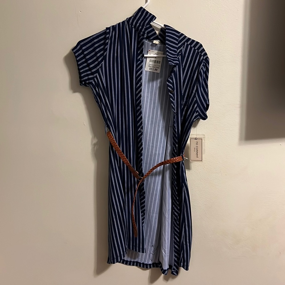 No comment, size medium, never worn.